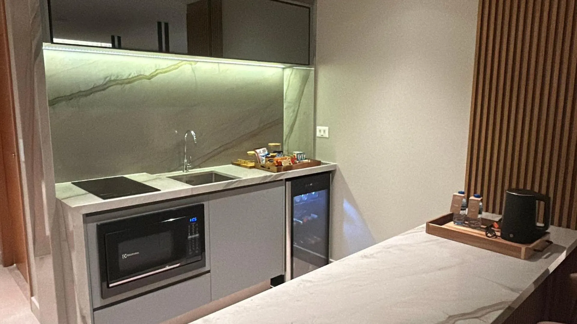 Jade Hotel Brasilia 5*,
